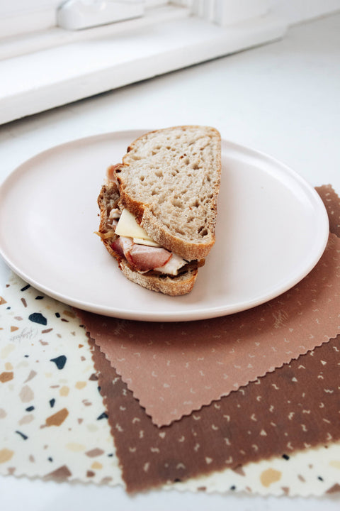 Beeswax food wraps are an all natural, reusable & eco-friendly alternative to plastic wrap in the kitchen and beyond.