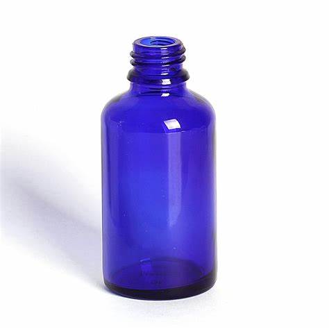 These blue glass bottles offer a vivid color with UV protection, making them a great option for storing herbal medicines such as tinctures and oils.