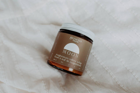 Genesis Tallow's Moon Magnesium Tallow Whip is a mineral rich formula made with magnesium, grass-fed/finished beef fat, jojoba oil and vanilla.
It hydrates skin the way human skin cells do, making it a moisturizing therapy that promotes dry skin healing, relaxation, calm muscles, healthy skin, better sleep and helps reduce inflammation.