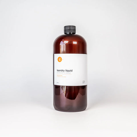 Get your clothes clean and fresh the natural way! This earth-friendly and biodegradable liquid is made without harsh chemicals and all those darn sulphates that we don't like.