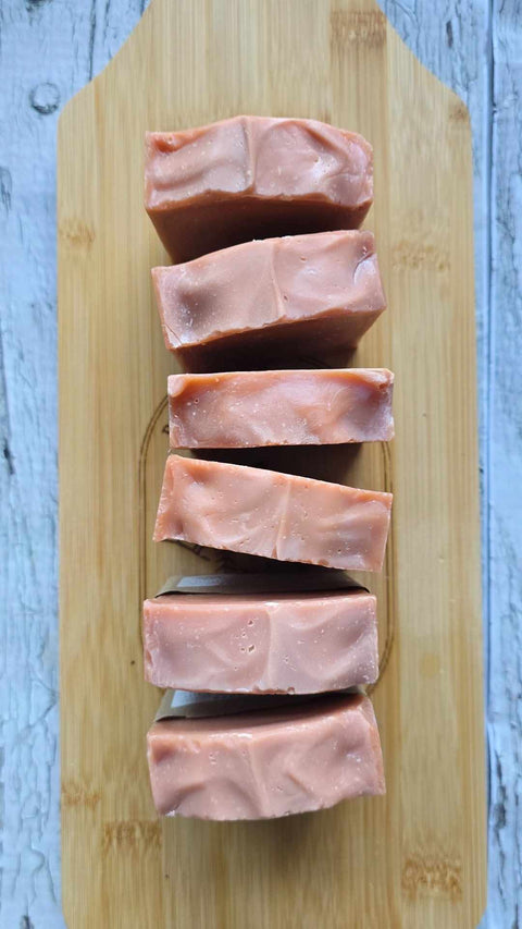This Patchouli Sunrise Tallow Soap Bar is made with a blend of Patchouli, Orange, Aloe Vera Juice and Dark Red Brazillian Clay, which makes it deeply nourishing and healing for the skin. This bar is great for acne-prone, damaged and sensitive skin.