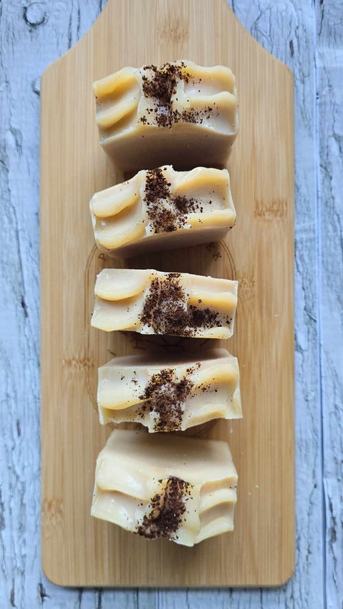 This Peppermint Mocha Tallow Soap Bar is made with invigorating cold brew coffee and rejuvenating peppermint essential oil