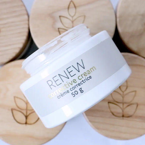 Bare Nature's Renew Corrective Face Cream is a silky smooth cream that is infused with active ingredients that help to smooth, hydrate and restore the look of the skin's surface.