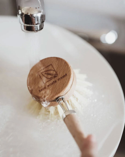 This eco-friendly dish brush with refillable brush heads is perfect addition to your kitchen and general house cleaning essentials.