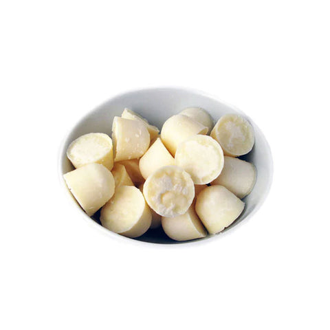 These "tub truffles" are made with rich cocoa butter and a harmonic blend of essential oils, making them the perfect way to add some aromatherapy benefits and extra hydration to your next soak.