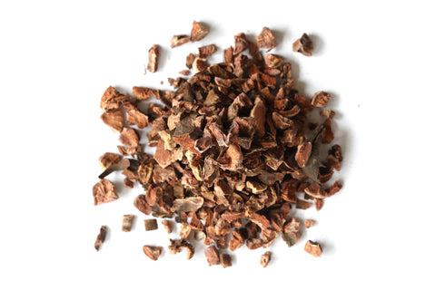 Umckaloabo (Pelargonium sidoides) is a powerful botanical native to South Africa, traditionally used in Zulu medicine for its health supporting properties and affinity to the respiratory system.