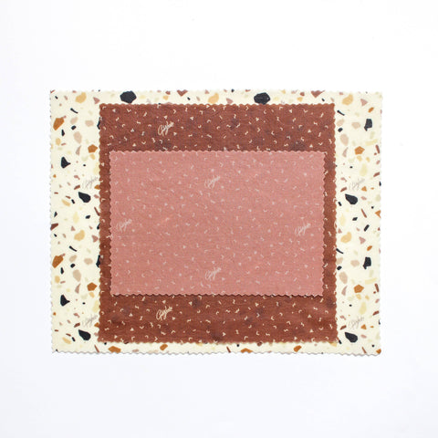 Beeswax food wraps are an all natural, reusable & eco-friendly alternative to plastic wrap in the kitchen and beyond.