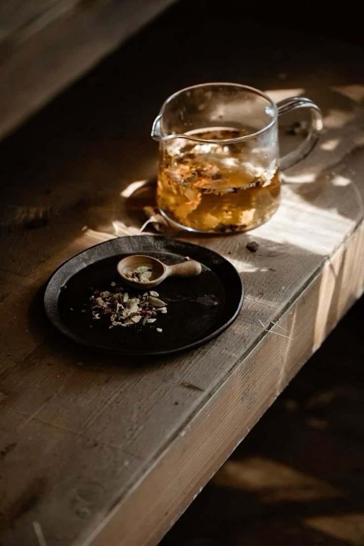 Rare Premium Tea | High-Grade Artisan Tea | Forage & Faire