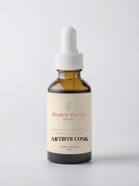 Our Artist's Conk Mushroom Tincture is a medicinal, health supporting fungi tincture that is created using Canadian organically grown fruiting bodies from most species of hardwoods and some conifers in wooded areas.&nbsp;