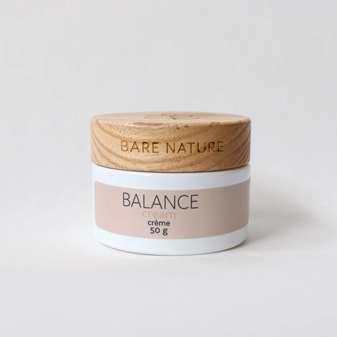 Bare Nature's Balance Face Cream is the perfect natural moisturizer for combination skin. Crafted with Mango Butter and Chamomile Floral Water, this cream provides deep hydration with a smooth, weightless finish that is ideal for normal to oily skin types.