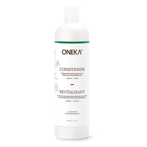 Oneka's refillable, all-natural conditioner is perfect for daily use and protects, nourishes and repairs the hair.