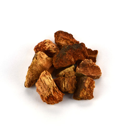 Cinchona Bark (Cinchona succirubrac) is a South American herb that is also very commonly known as "Peruvian Bark" or "Jesuit's Bark" and has a long history of use in traditional healing.