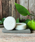 Oneka Conditioner Bars are consciously formulated and crafted with natural ingredients to moisturize and deeply nourish the hair. Featuring artisanal organic apple cider vinegar made on our family farm, to naturally condition the hair and soothe the scalp. This conditioner bar is packed full of botanical ingredients and ultra-gentle, plant-derived conditioning agents to leave you with healthy and nourished hair!
