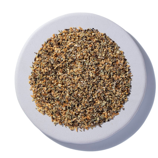 Our organic Everything but the Bagel Seasoning adds texture and flavour to any recipe or snack with this delicious blend of herbs and spices that has most commonly be used as a topping for bagels!