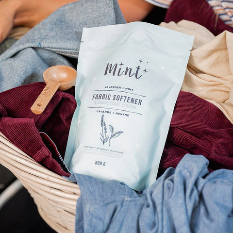 Mint's Fabric Softener is formulated to protect and refresh your laundry. It keeps clothes soft, reduces static cling, and maintains fabric elasticity while helping to deodorize and brighten your clothes.