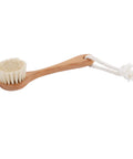 This face dry brush is made of soft goat hair bristle, providing a luxurious and gentle facial massage.