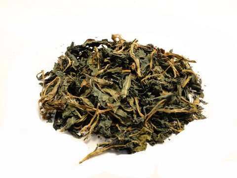 Isatis Leaf (Isatis indigotica), also known as Da Qing Ye in Traditional Chinese Medicine, is a cooling, bitter herb traditionally used for its many health supporting properties.