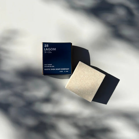 Lagom means “just right” in Swedish – the perfect balance for living well. This soap captures that spirit with a refreshing blend of calming lavender and bright citrus. The scent is uplifting yet subtle, offering a clean, balanced experience for mind and body.