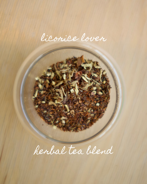 Our organic Licorice Lover Herbal Tea is sweet, smooth and boldly aromatic. Licorice Lover is a caffeine-free Rooibos Tea that perfectly balances sweet and spicy.