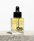 Filler oils have no place on your face. Our ultra-luxe formulas blend a wide array of plant-based oil soluble actives that target specific skin challenges. This one delivers immediate nourishment, soothing relief and oil control to breakout-prone skin with a remarkably lightweight formula. It leaves a powder-like finish on the skin, and works amazingly with our Pure + Calm Elixir.