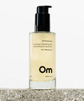 If you crave the feel of a little suds and enjoy a truly clean sensation, you’re in the right place. Our silky, sudsy core cleanser gently exfoliates without removing your skin’s natural oils. Salicylic acid (found in white willow bark) is the hero ingredient, decongesting pore build up and delivering a deep cleanse. Start every morning feeling bright, refreshed and energized.