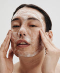 If you crave the feel of a little suds and enjoy a truly clean sensation, you’re in the right place. Our silky, sudsy core cleanser gently exfoliates without removing your skin’s natural oils. Salicylic acid (found in white willow bark) is the hero ingredient, decongesting pore build up and delivering a deep cleanse. Start every morning feeling bright, refreshed and energized.