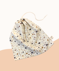 Beeswax food wraps are an all natural, reusable & eco-friendly alternative to plastic wrap in the kitchen and beyond. 