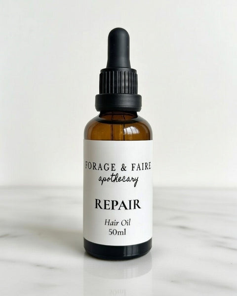 Our Repair Hair Oil helps protect stressed, damaged hair while restoring natural softness and shine from mid-lengths to ends—perfect for everyday care.