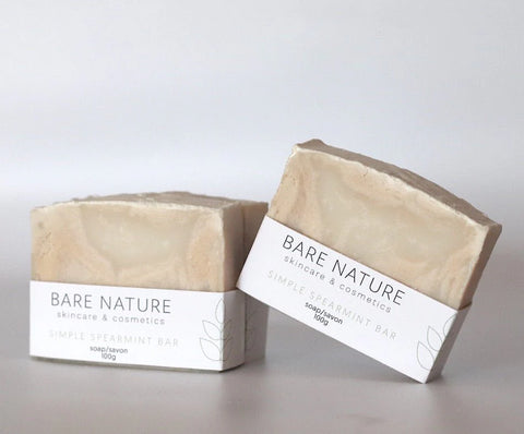 Bare Nature's Simple Spearmint soap bar produces an abundant, velvety lather which provides an invigorating, cooling sensation on the skin. Thoughtfully formulated with Spearmint essential oil, this widely-beloved product features an energizing and refreshing aroma.