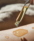 Vitamin E Oil is a nutrient-rich oil valued for its antioxidant properties and skin-conditioning benefits. Commonly used in personal care and cosmetic formulations, it helps support moisture retention and promotes a smooth, nourished appearance. A versatile staple for natural beauty and wellness routines.
